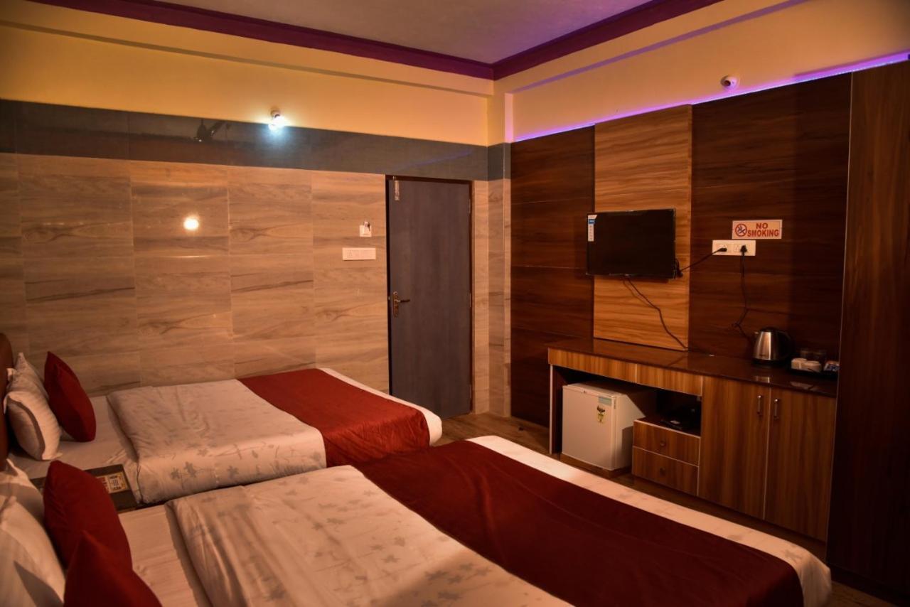 Sree Varada International Gokarna  Exterior photo